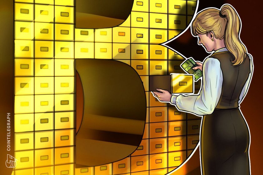 Democratic senators chide Fidelity Investments for BTC-exposed retirement funds 1
